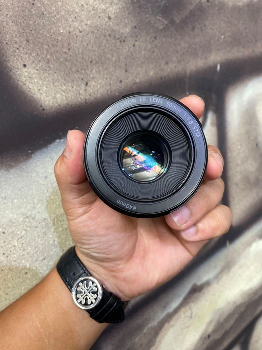 Canon 50mm срочно продам