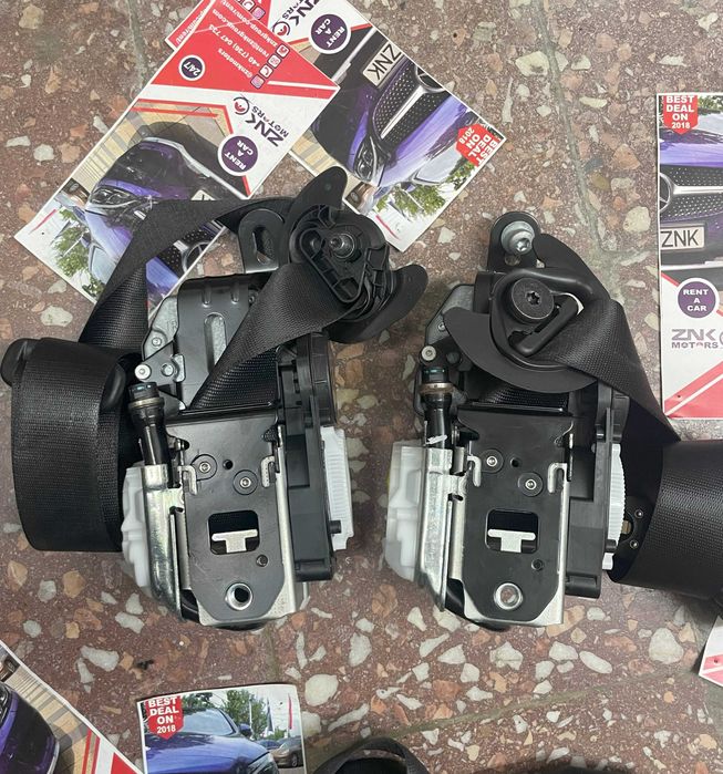 Mercedes Benz EQS - set centuri de siguranta centura  stanga - dreapta