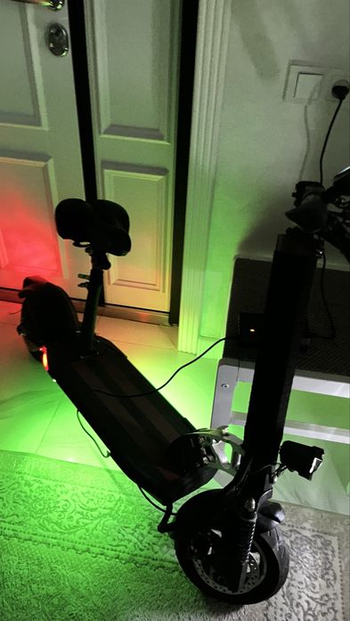 Электросамокат Kugoo M4