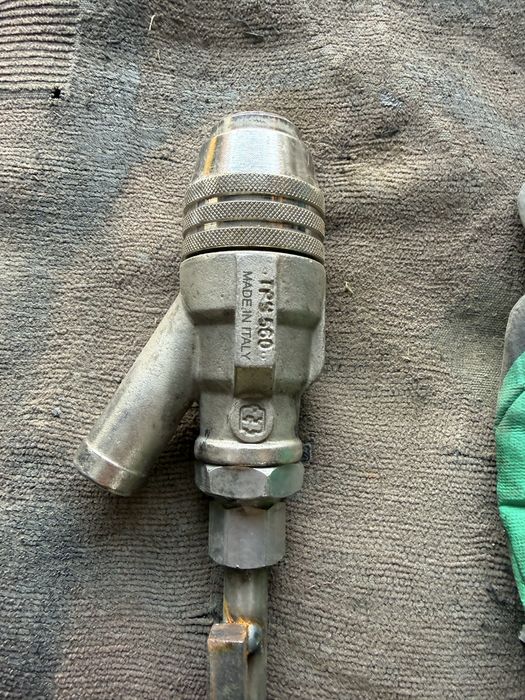 * ГИДРО ПЕСКОСТРУЙ оригинальный комплект пистолет+головка