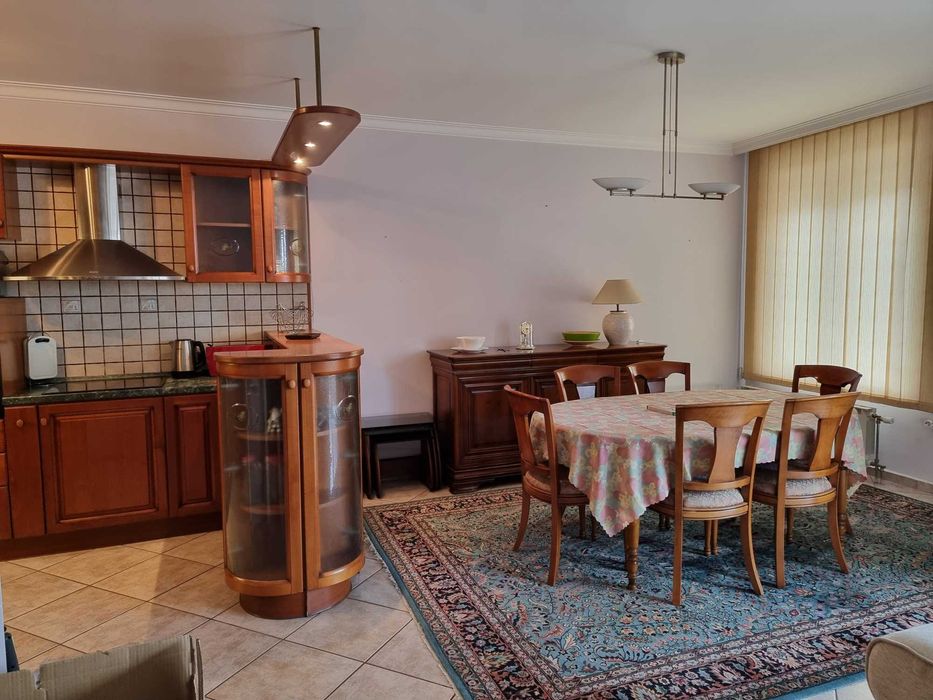 Дава се под наем Тристаен апартамент в София, Център - 150 кв.м за 1100 € - Снимка #6