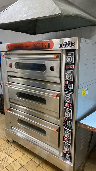 Продам печь хлебопекарную