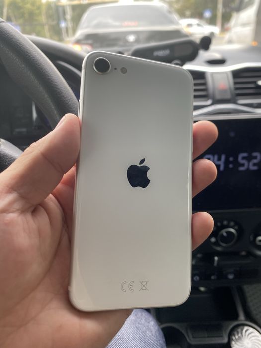 Айфон se 128гигабайт