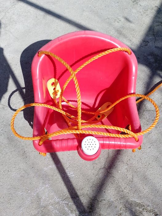 Детска градинска люлка