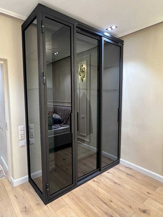 Раздвижные перегородки и двери в стиле лофт / Душевые кабины