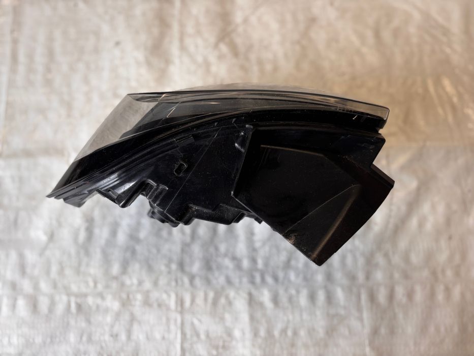 Jeep Avenger десен стоп LED • 2023→