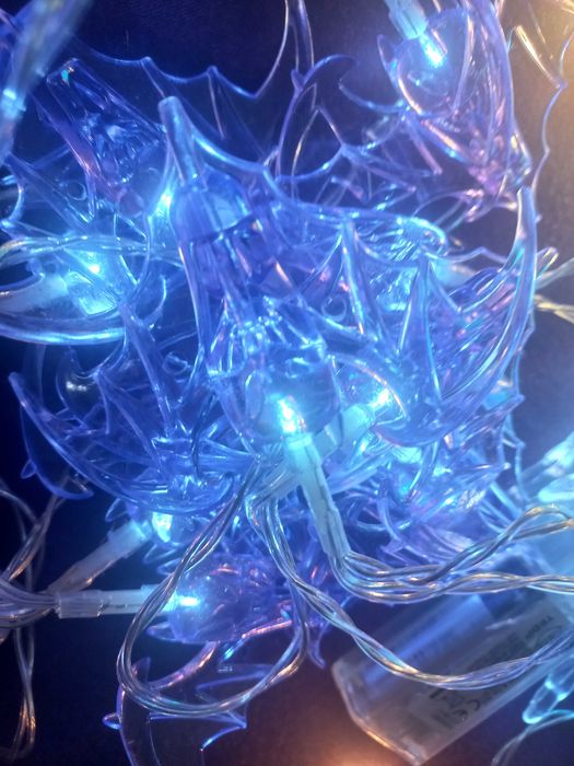 Лампички, адаптери и батерии