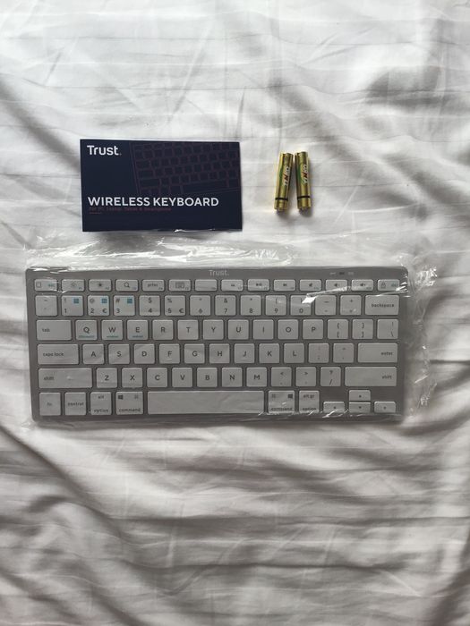 Безжична клавиатура