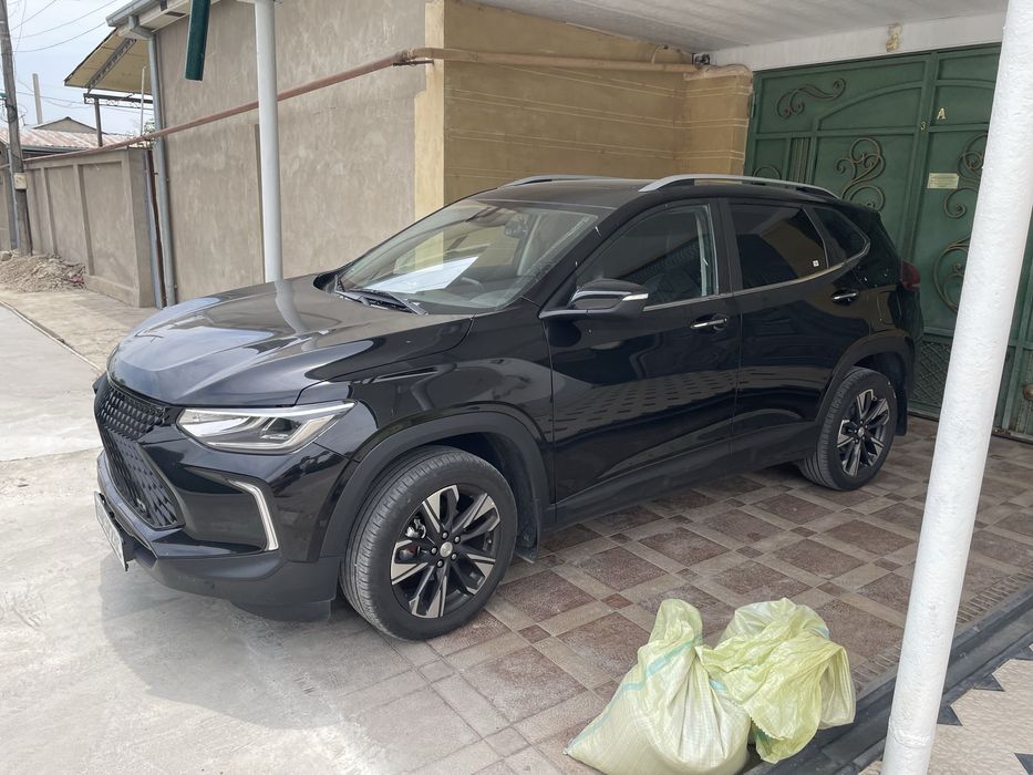 Tracer 2 premier  2023 yil kelishamz prabeg 77700