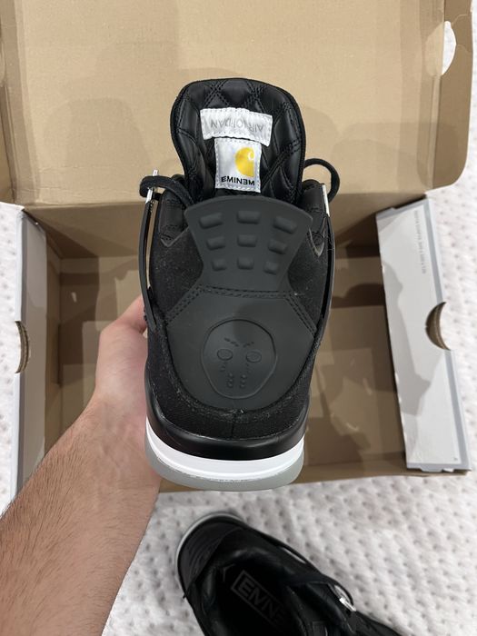 Jordan 4 black