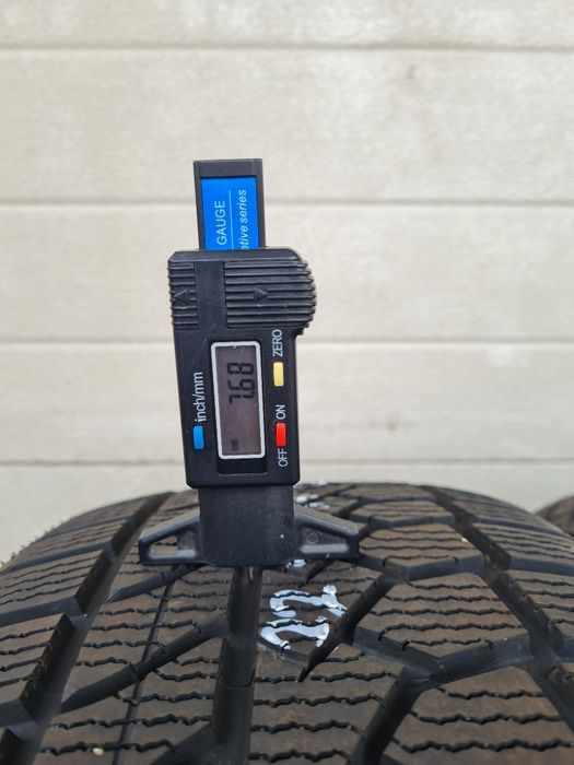 Зимни гуми 2 броя GOODRIDE SuperSnow Z507 225 45 R18 дот 3522