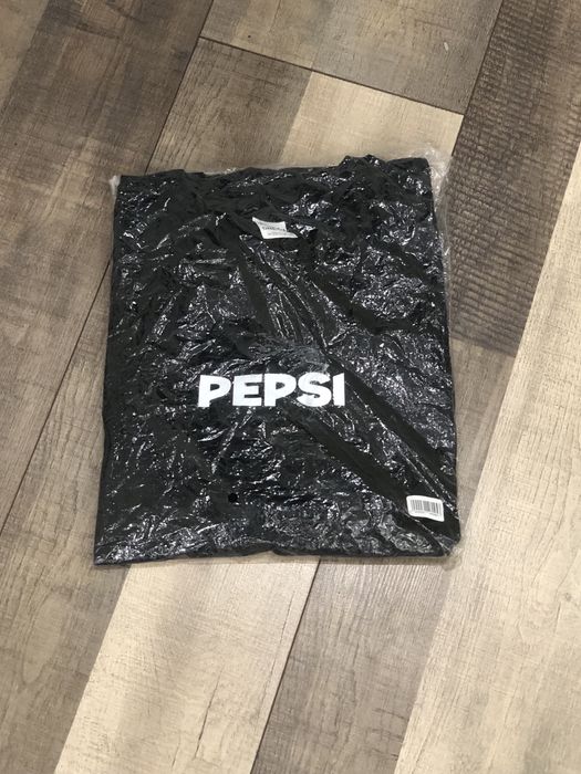 Футболка от PEPSI и COCA-COLA