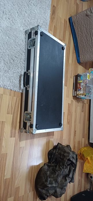Case, cutie transport platane, orga mixer echipamente accesorii cablur