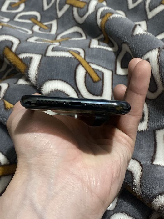 Айфон 11про документы имеються