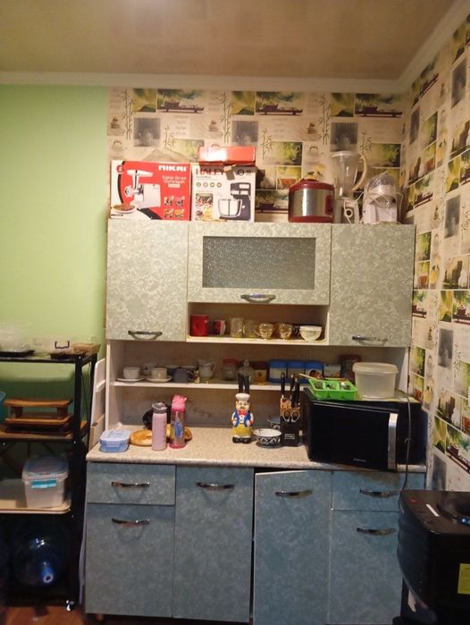 Яшнабадда, 3/3/4 Балкони 1,5х6, 68м, урта ремонт