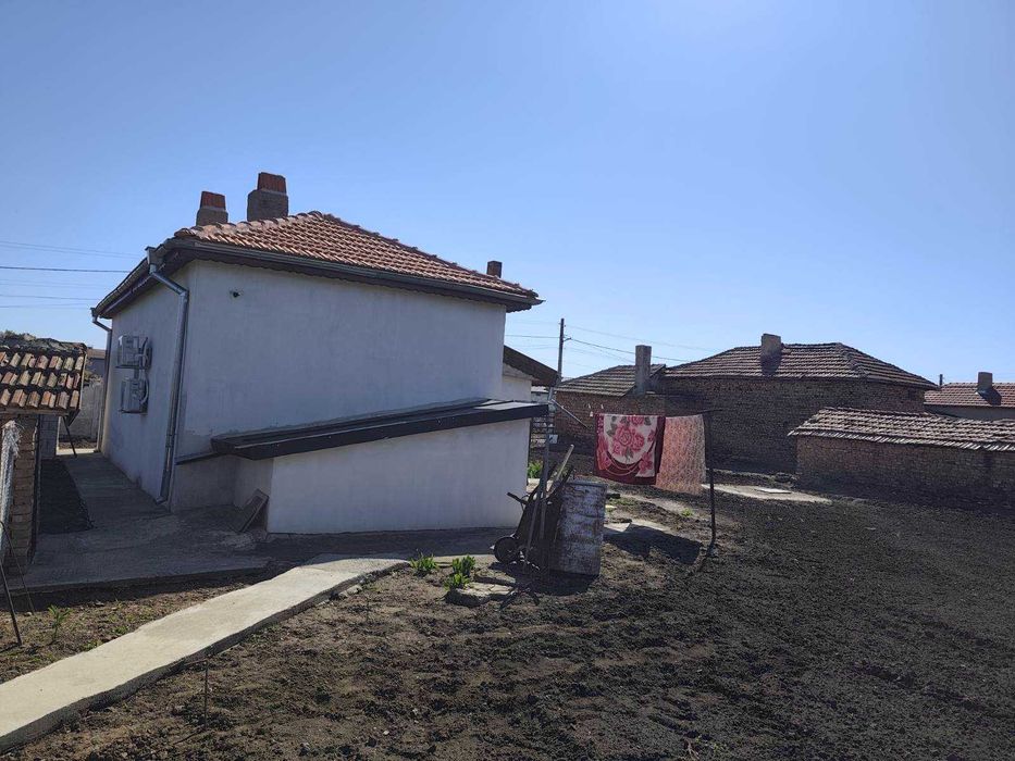 Реновирана къща в Паскалево