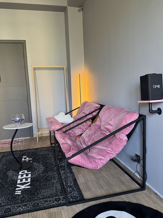 Сдается в аренду кабинет место для мастера маникюра