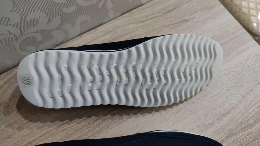 Продам макасины фирма "Baden"