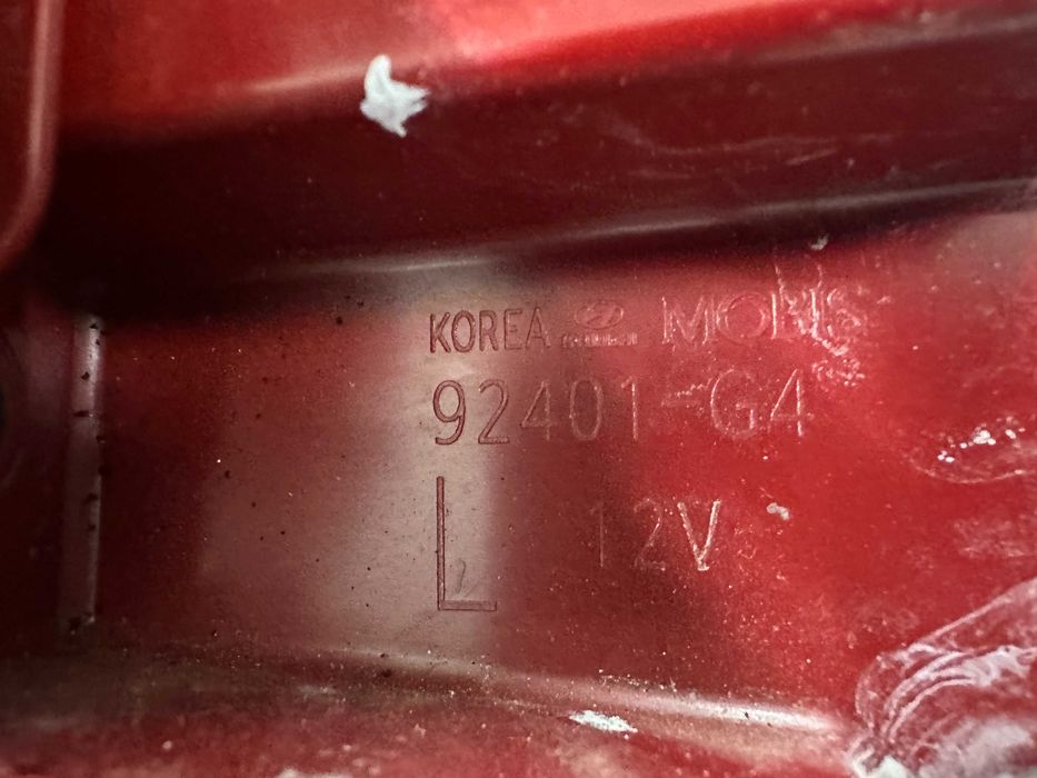 Задна светлина ляв стоп стопове Hyundai I30 Хечбек Fastback Хюндай И30