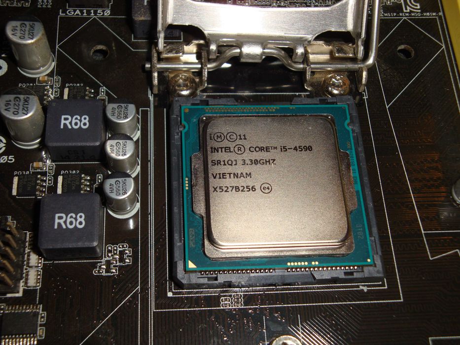 Procesor intel core i5 4590 3.7 Ghz 6mb sk 1150 84w TDP