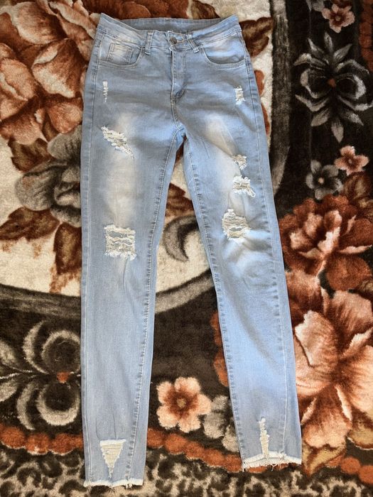 Джинсы женски, продам