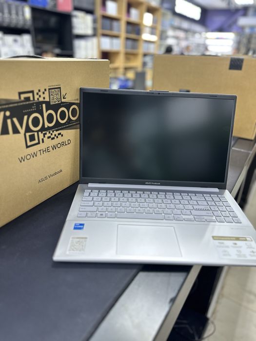Asus Vivobook E1504G N