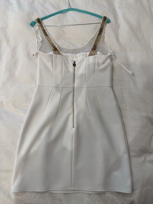 Продавам рокля Elisabetta Franchi