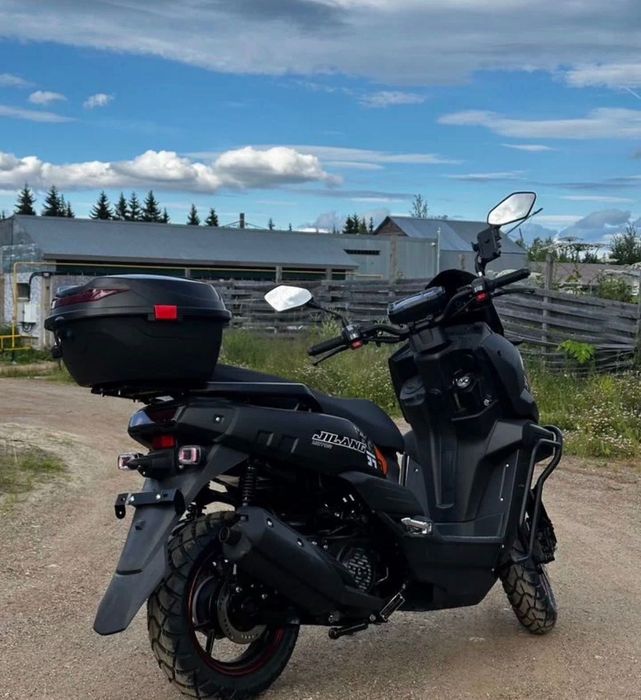 Продам скутер мопед