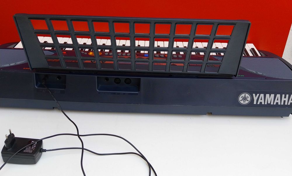 НАЙ ДОБРАТА ОФЕРТА Синтезатор Yamaha PSR-270
