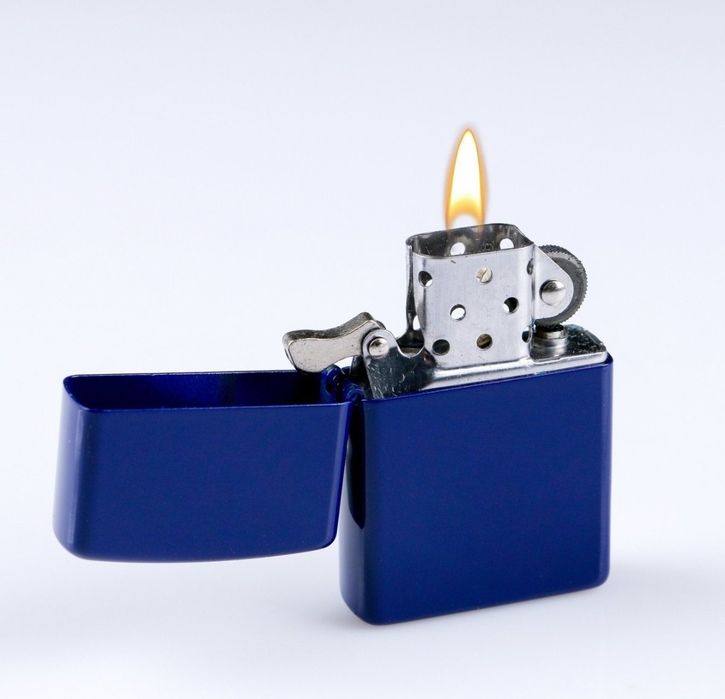 Зажигалка Zippo качество отличное