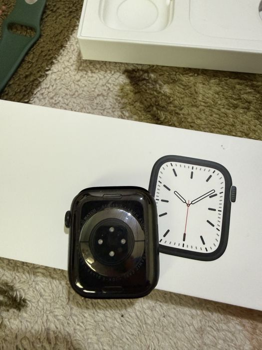 Apple Watch 7 series 45 mm