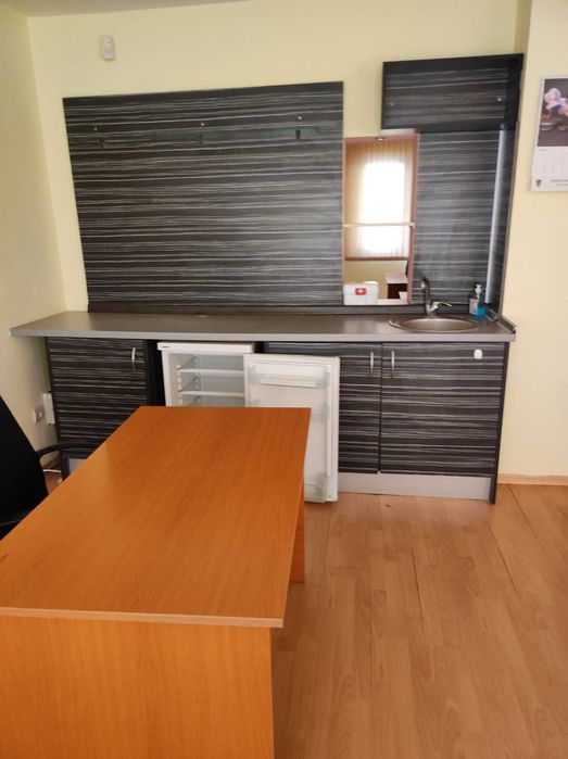 Дава се под наем Офис в Варна, Лятно кино Тракия - 95 кв.м за 510 € - Снимка #10