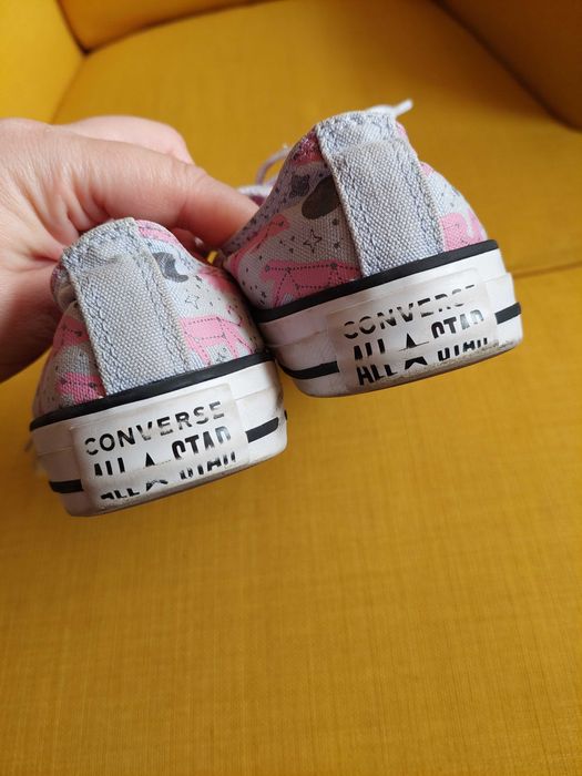 Converse marimea 38
