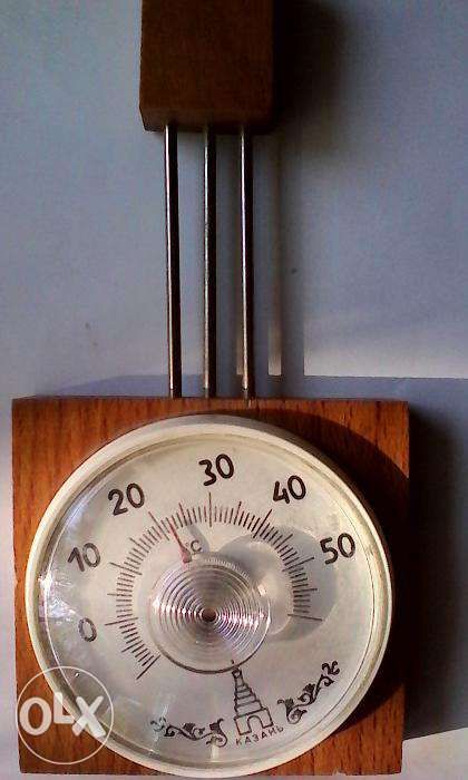 Vand termometru de camera