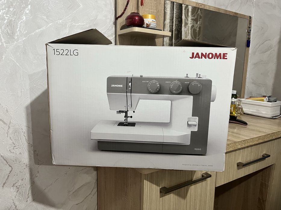 1522LG JANOME швейная машина