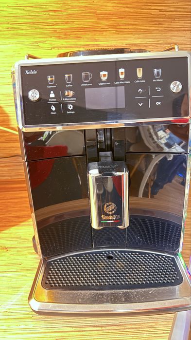 Saeco Xelsis кафе автомат
