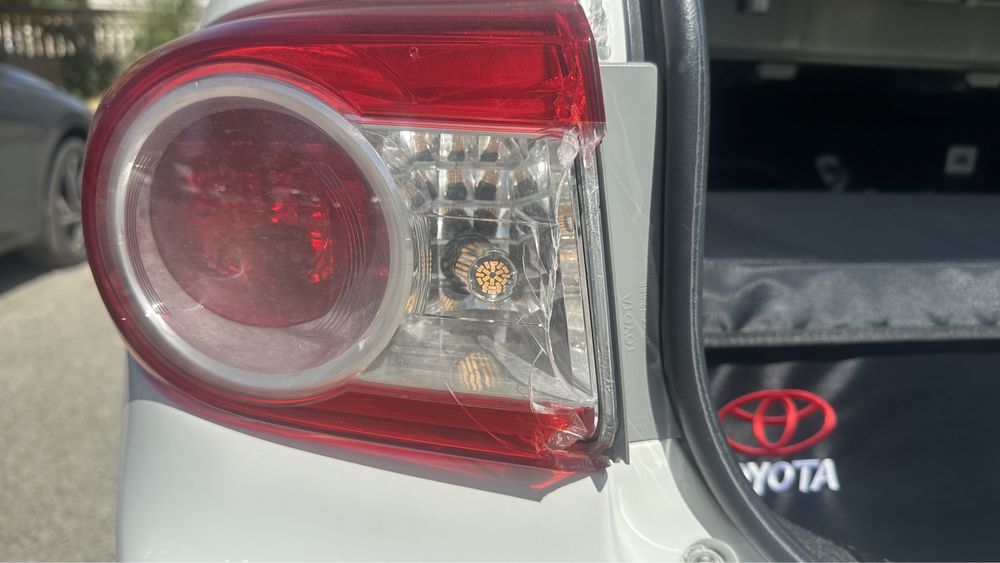 Тайота королла 2012год, 150 кузоа