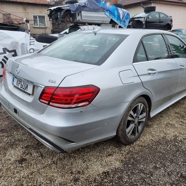 Mercedes E220 AMG пакет W212 facelift на части