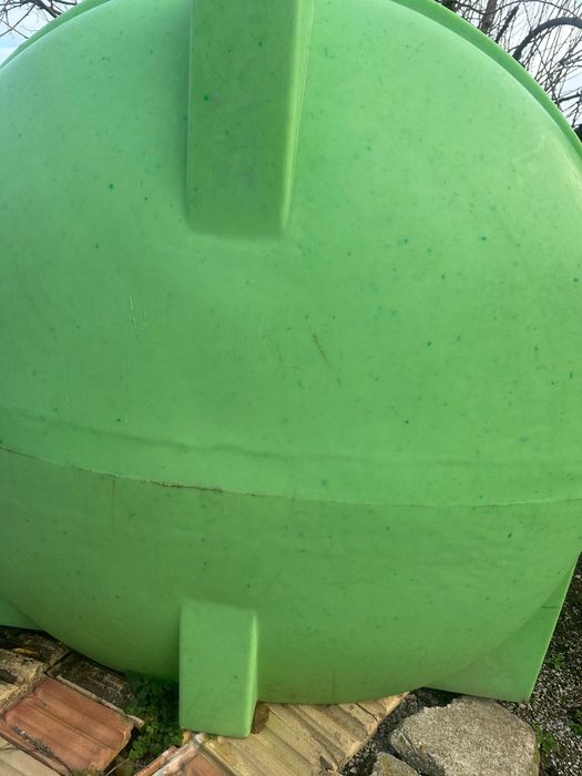 Бидо 5 т става за вода