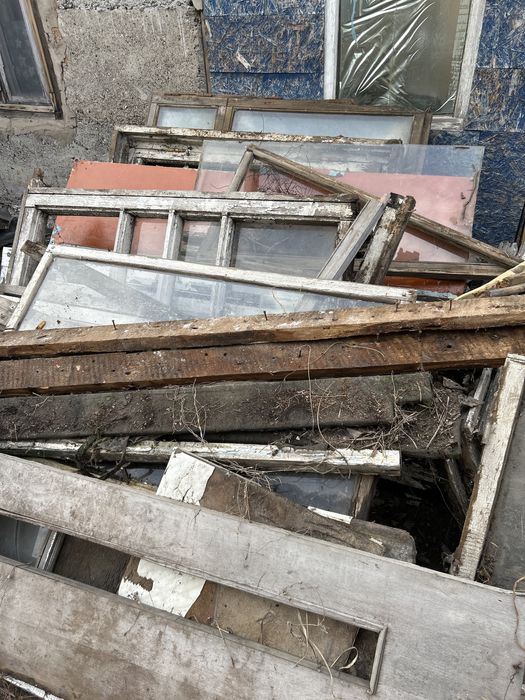 Окна с каркасами