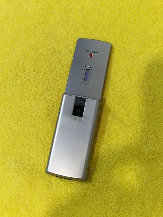 Telefon Sharp Gx29  fara încărcător.  Pret pentru colecție