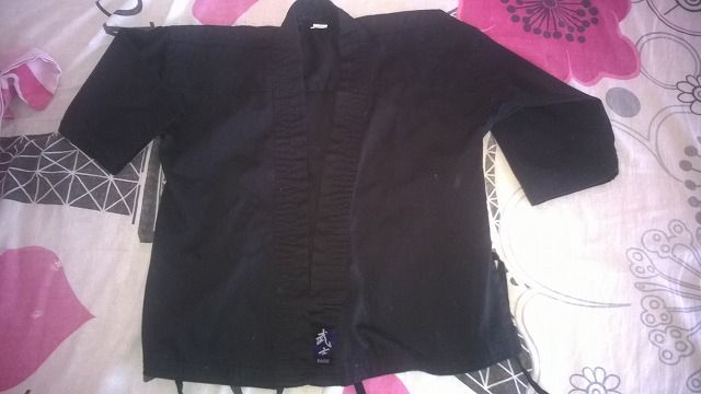 Детско черно кимоно