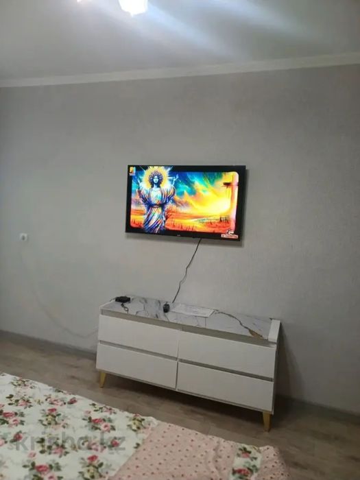 Центр, 8 мкр посуточно