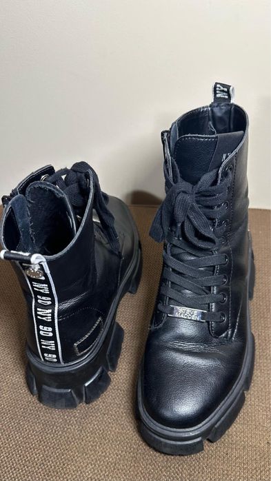 Ghete/bocanci Steve Madden 38 de dama