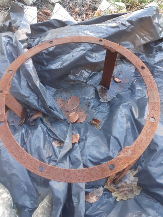 Стари ченгели ръчно ковани,пиростия и капак,вериги за огнище