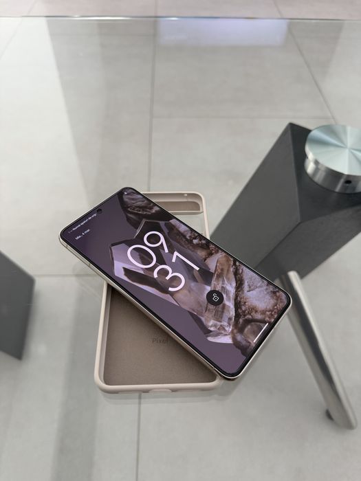 Google Pixel 8 Pro porcelain 256GB / 12GB RAM • ca NOU • neverlocked