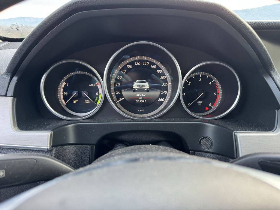 Mercedes benz E300 hybrid