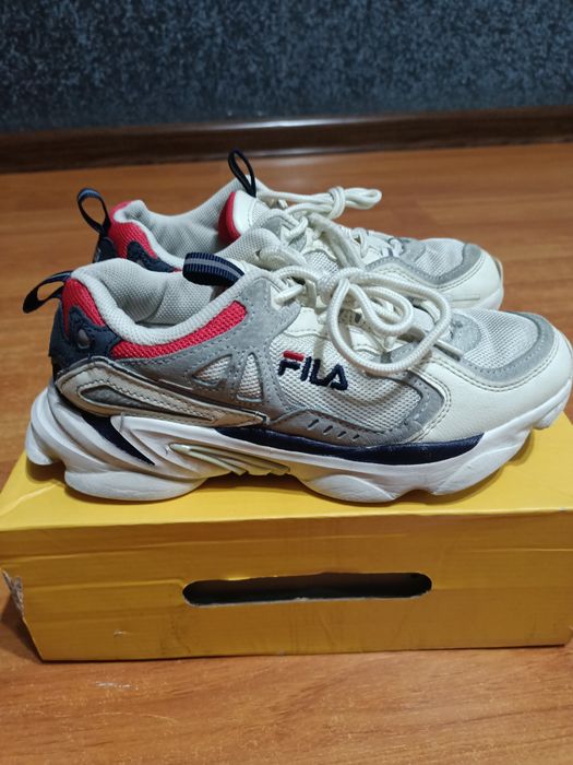 Кроссовки Fila 36 размер.