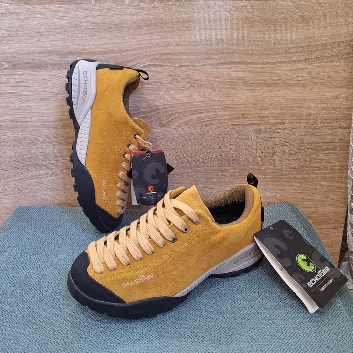 echoГоba кроссовки