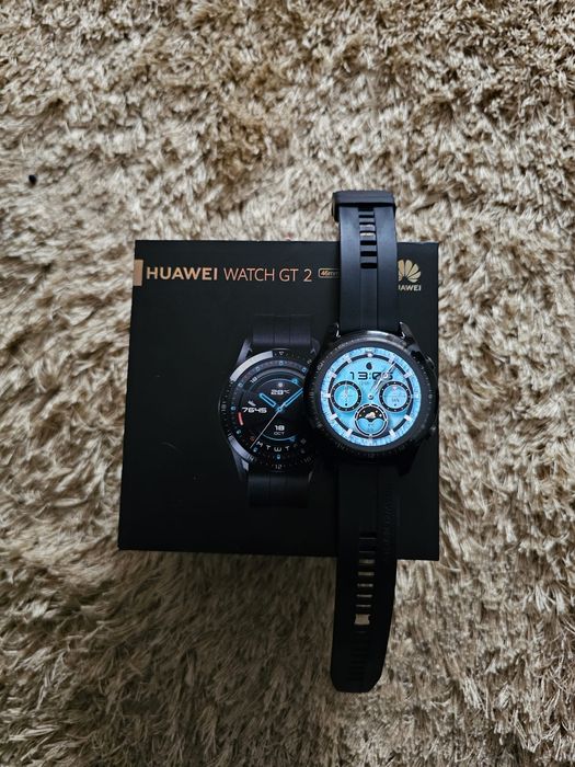 Vând smart watch huawei gt2 la cutie 
Se vinde cu husă plus încă